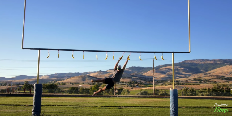 Picture of Atomik Hanging Bananas (Set of 2)(Smaller Hands - Rated to 120 pounds)