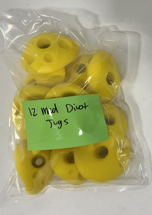 Picture of DEAL OF THE DAY 12 Medium Divot Jugs (Bolt-On) - YELLOW