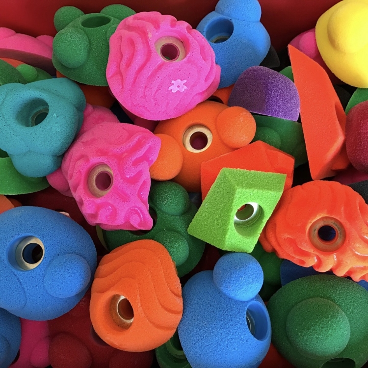 Picture of Deal of the Day $1.32 Per Foothold  (10-pack) RANDOM COLORS