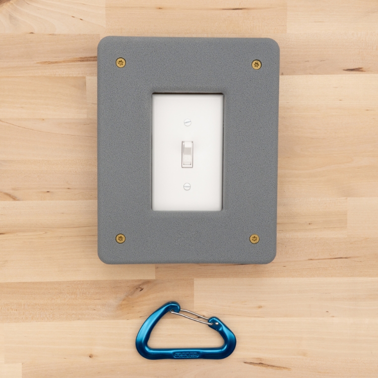 Picture of Modern Single Gang Outlet/Switch Cover #9