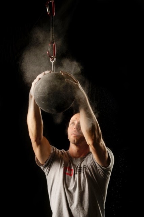 Picture of Single XXL Cannon Ball (9")