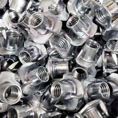 Picture of T-nut (4-Prong Zinc)
