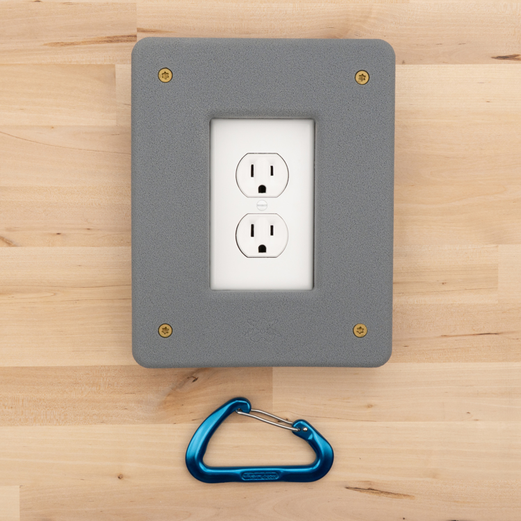 Picture of Modern Single Gang Outlet/Switch Cover #9